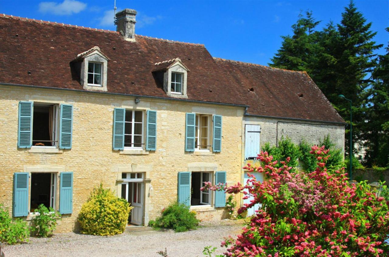 Maison Charmante A Ri Avec Jardin Et Terrasse Villa Ri Exterior photo